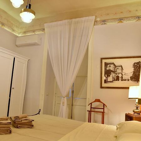 Ripa Garden Room And Suite Салерно Экстерьер фото