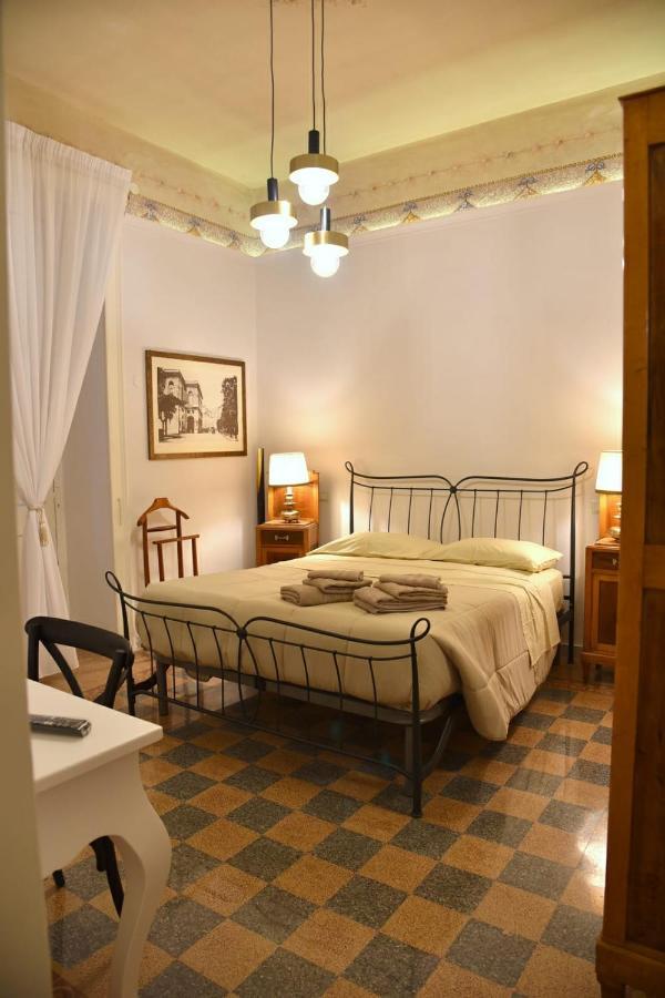 Ripa Garden Room And Suite Салерно Экстерьер фото